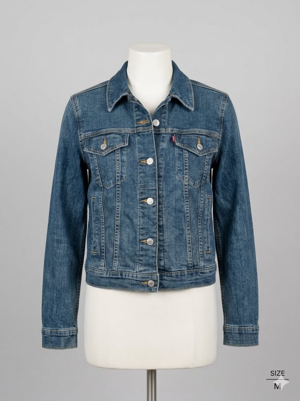 Women’s Levi's Original Trucker Jean Jacket — Blue Dark Wash Denim Shorts Size M
